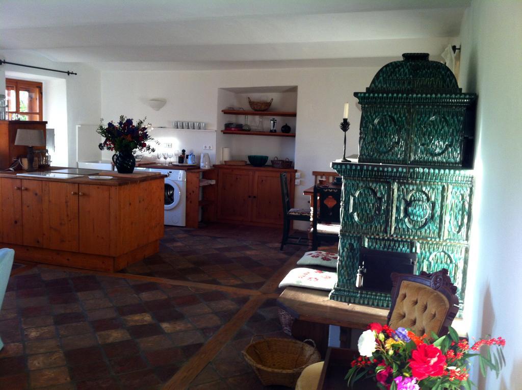 Cottage Am Waldrand Gelegen Feldkirchen in Kärnten エクステリア 写真