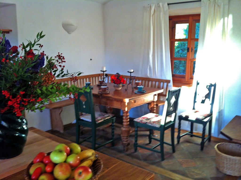 Cottage Am Waldrand Gelegen Feldkirchen in Kärnten エクステリア 写真